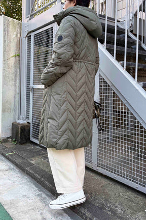 キルティングダウンコート