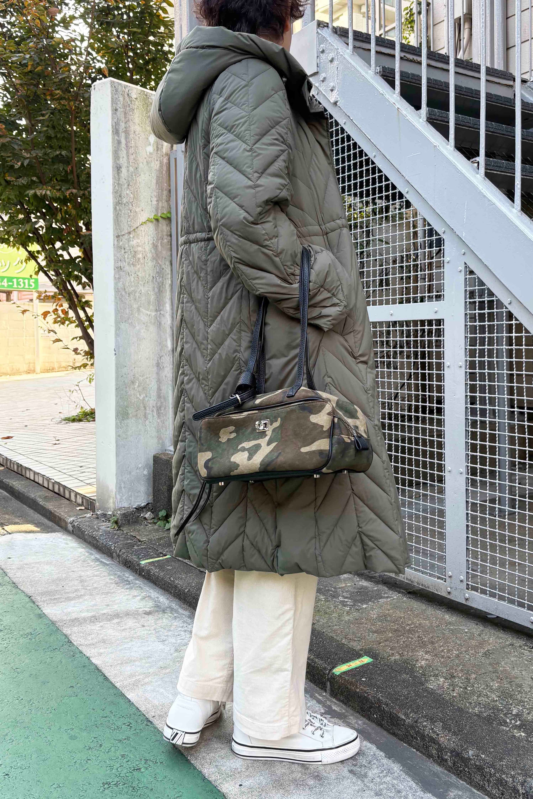 カモフラージュショルダーバッグ