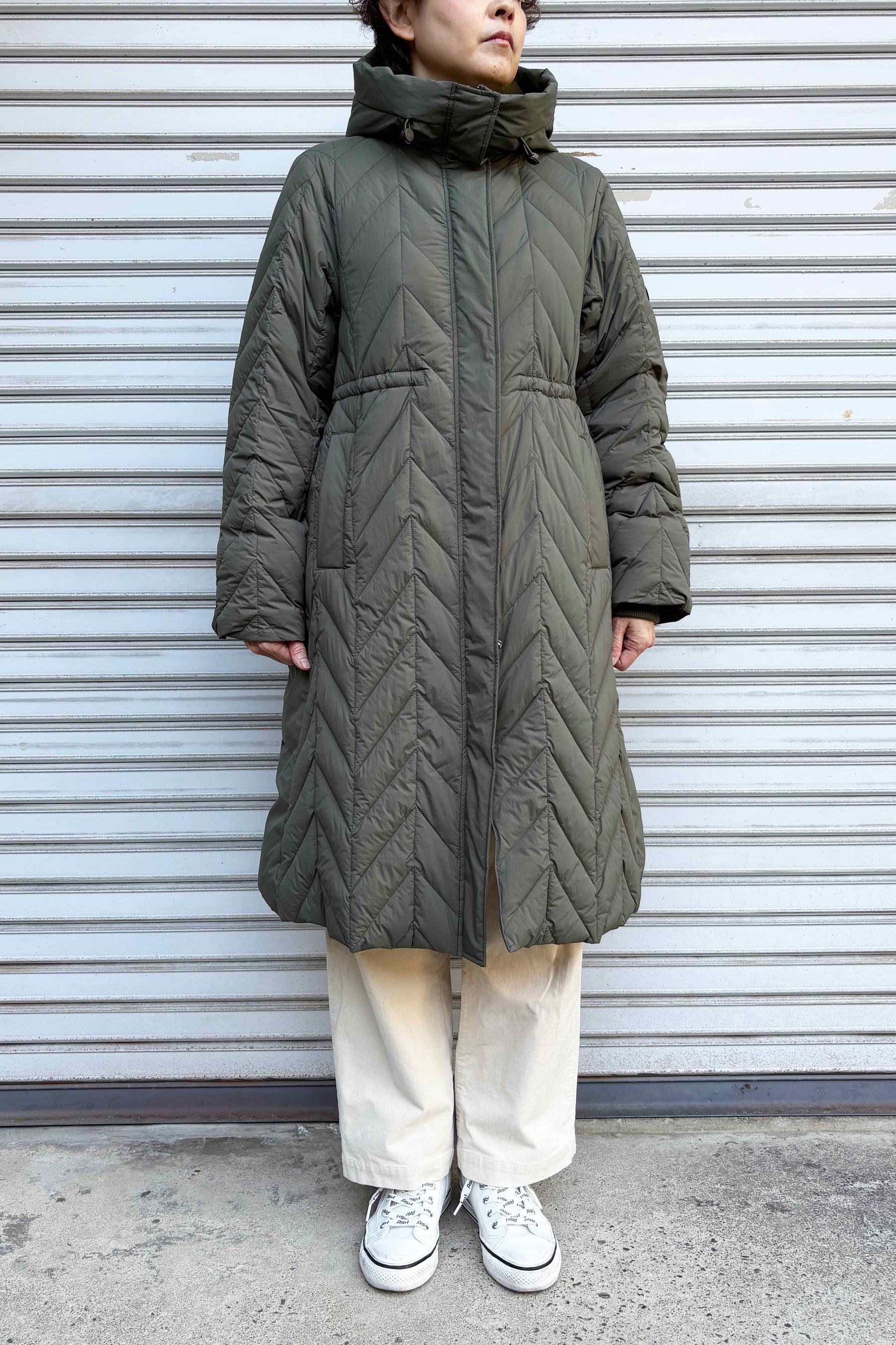 キルティングダウンコート