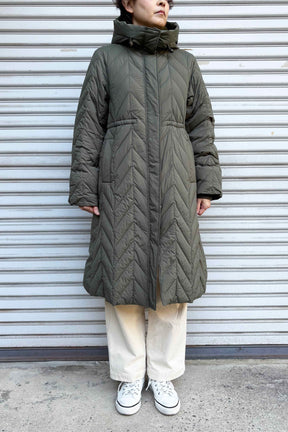 キルティングダウンコート