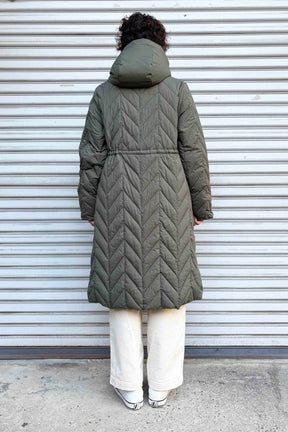 キルティングダウンコート