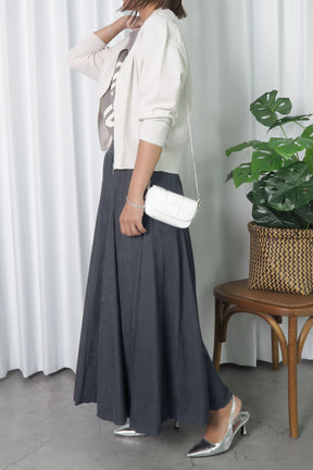 細コーデュロイロングスカート