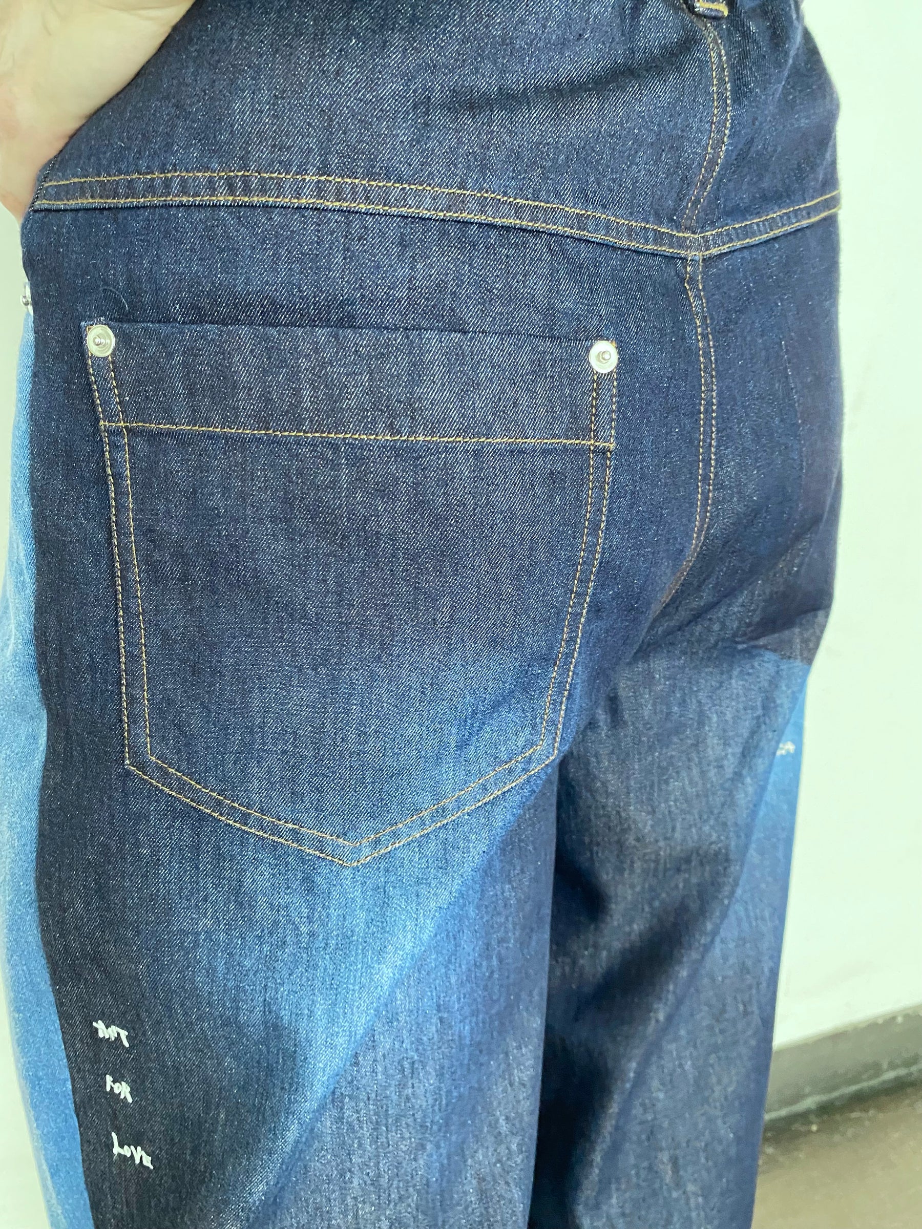 グラフィティデニムパンツ | GRAFFITI DENIM PANTS