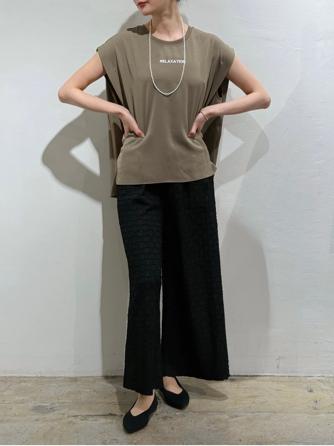 ロゴ刺繍フレンチスリーブTOPS