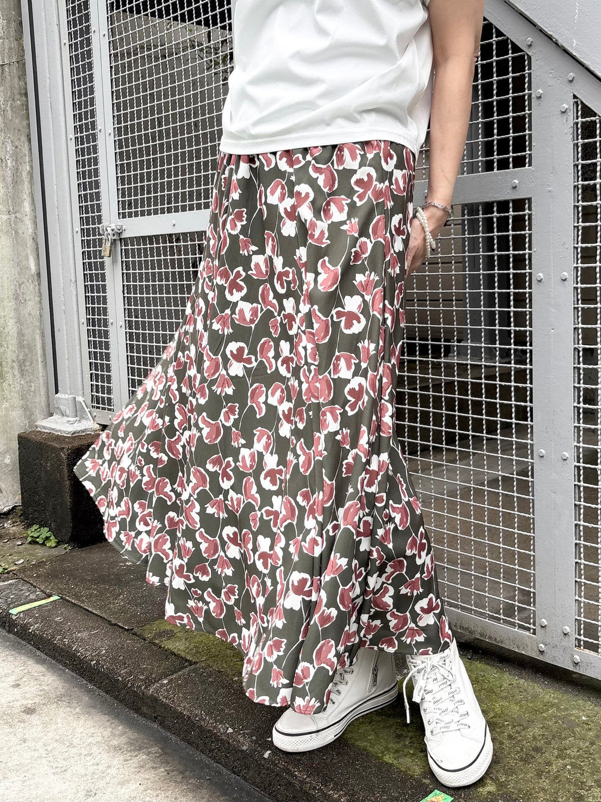 ジョーゼット花柄スカート