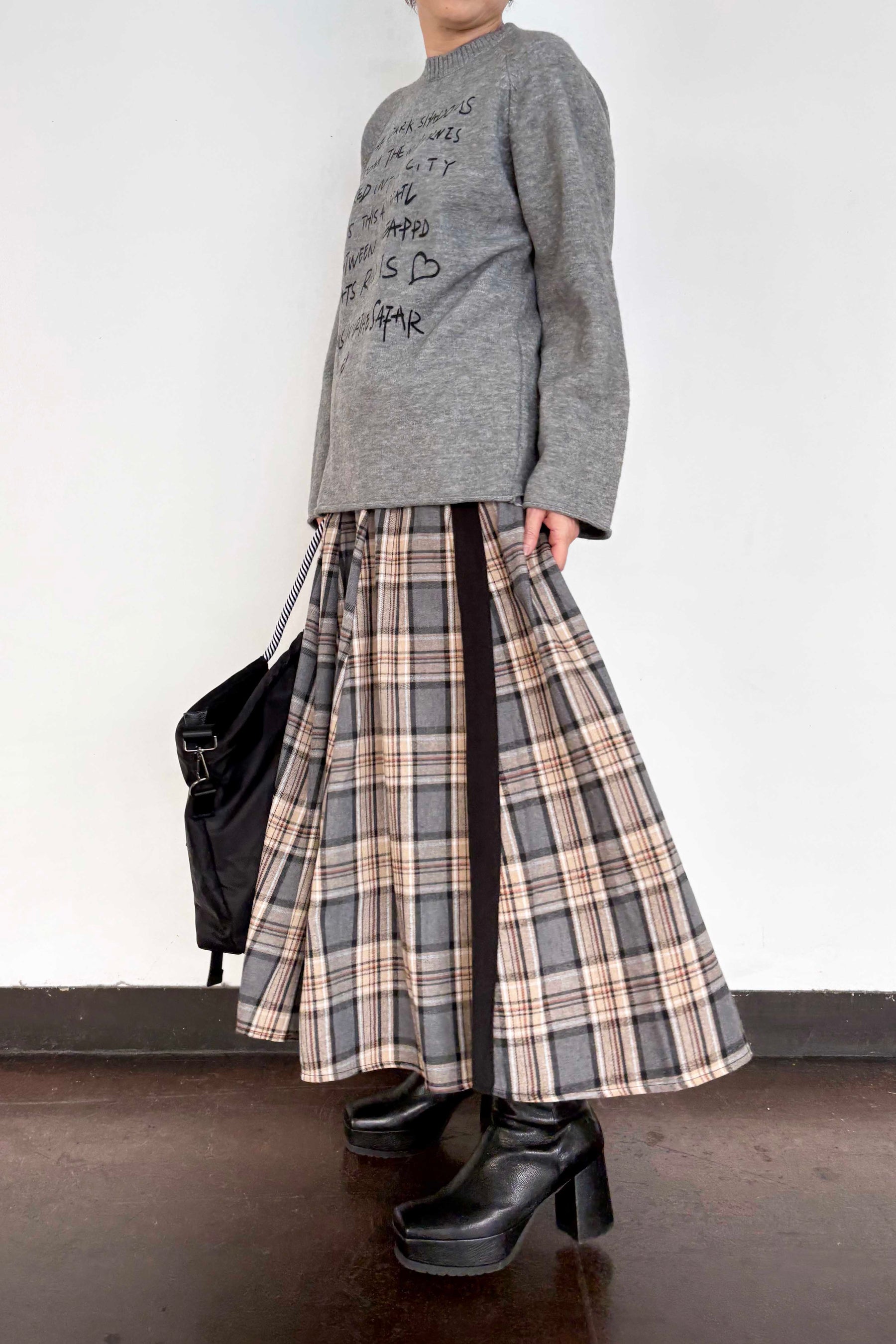 テキストロゴニット