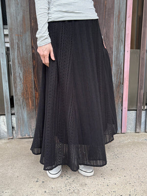 ラッセルレースストライプスカート
