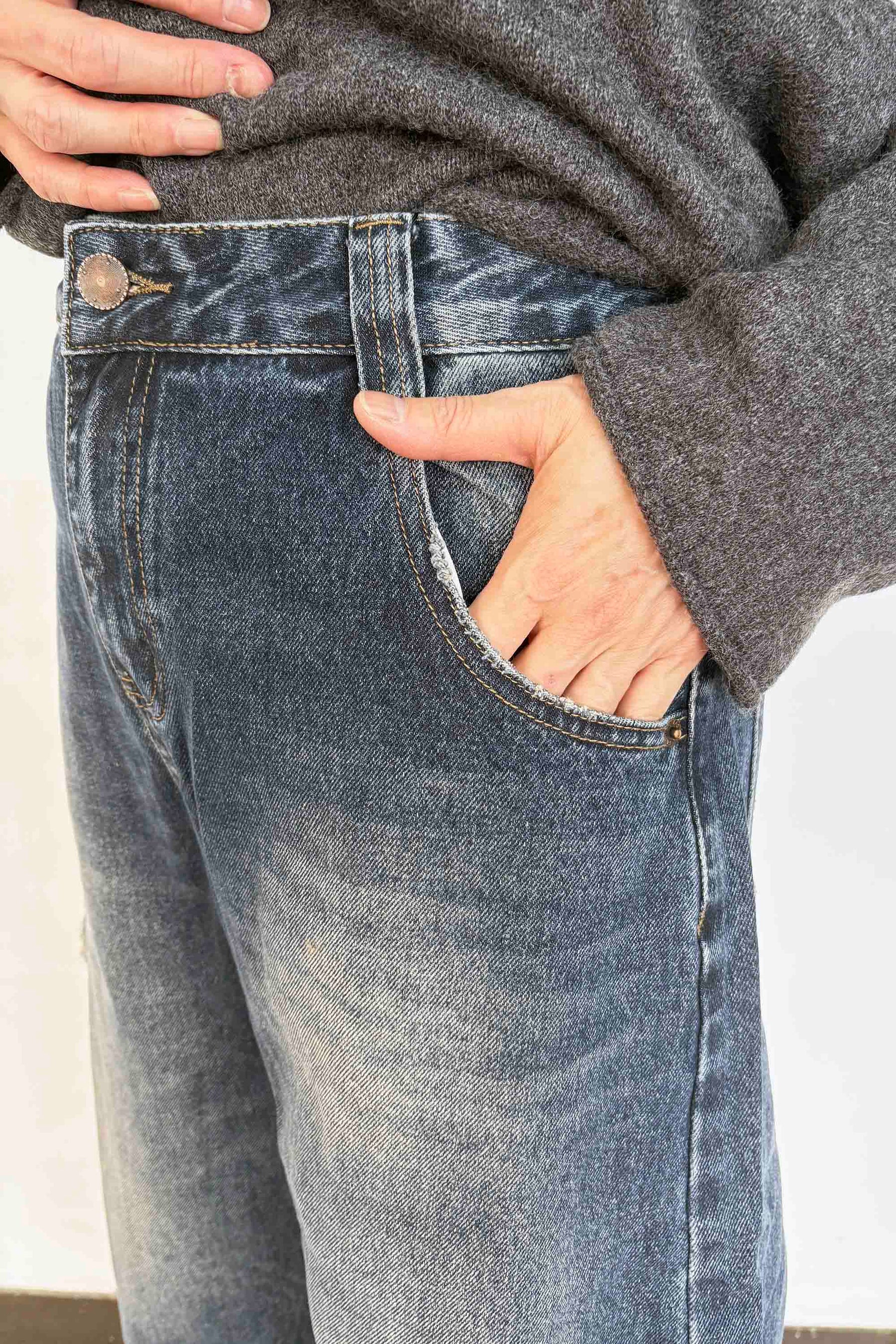 フェードコクーンデニムパンツ