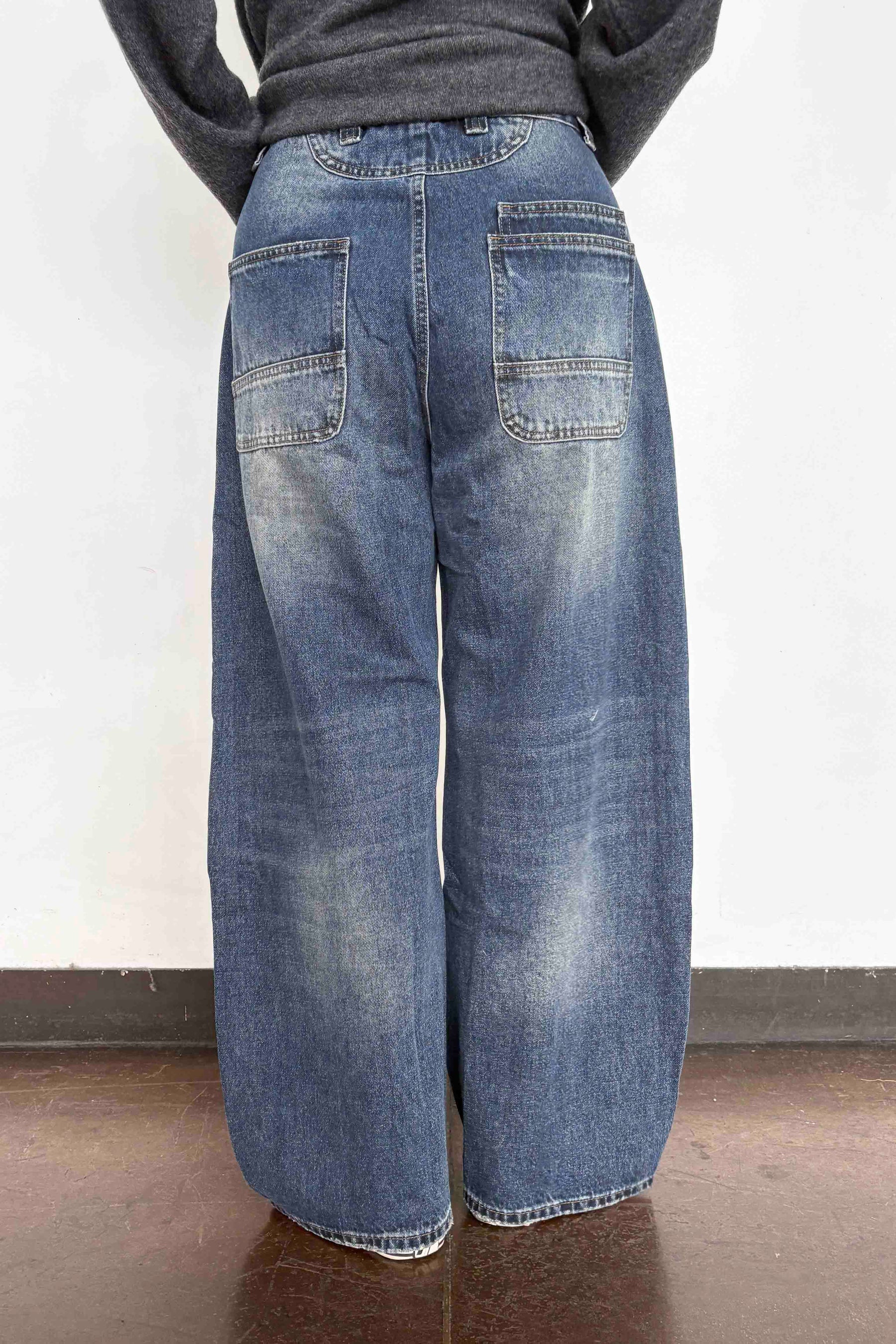 フェードコクーンデニムパンツ