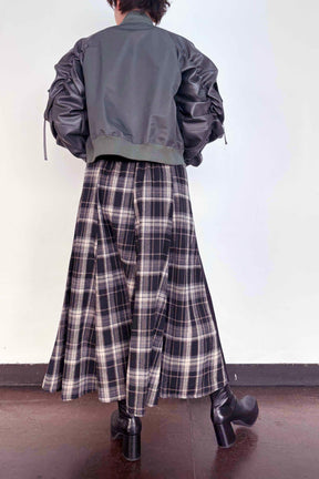 ボンバーフライトジャケット