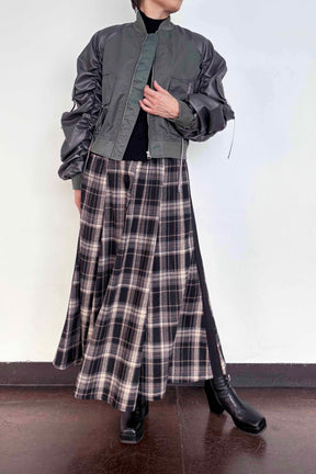 ボンバーフライトジャケット