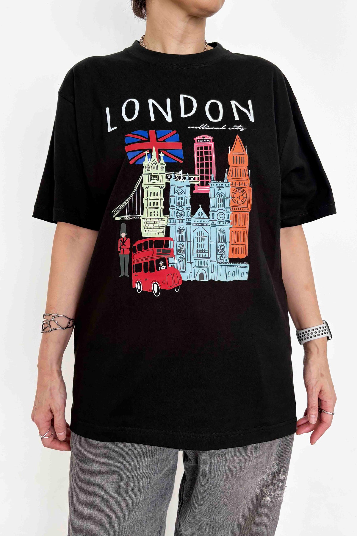LONDONロゴプリントTシャツ