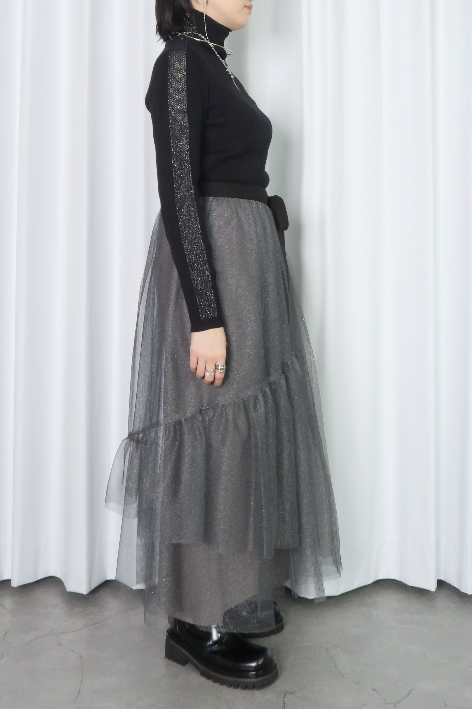 PaulineBleu(ポリーヌブロー) サイドラメラインタートルニット 36469　ブラック