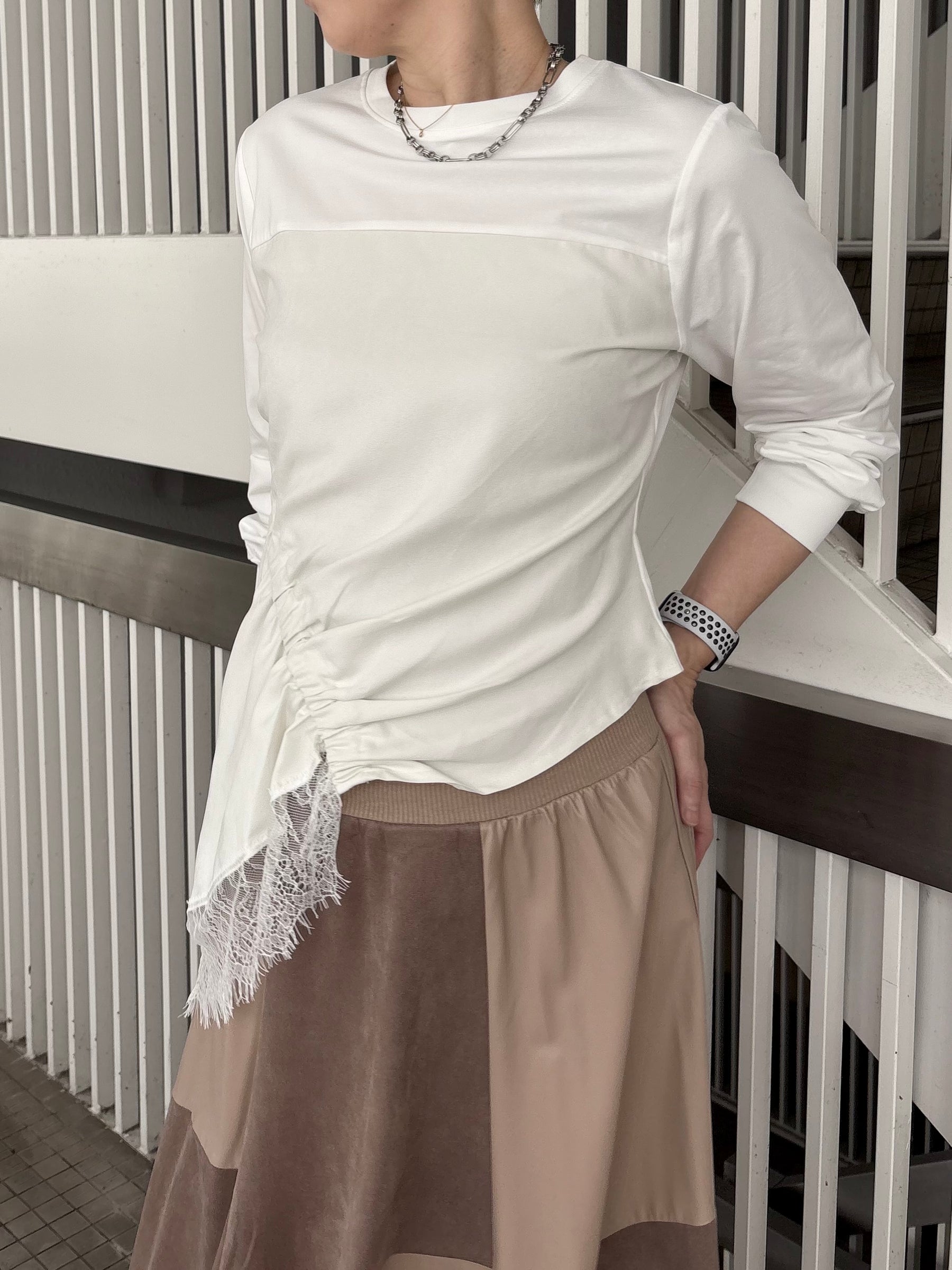 アシメトリーサイドフリルロンT.