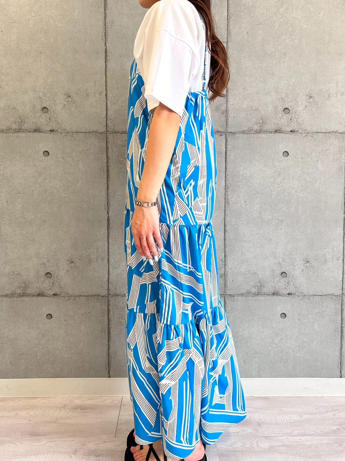 ニュアンスモダン柄キャミワンピース