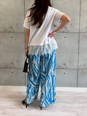 ニュアンスモダン柄パンツ