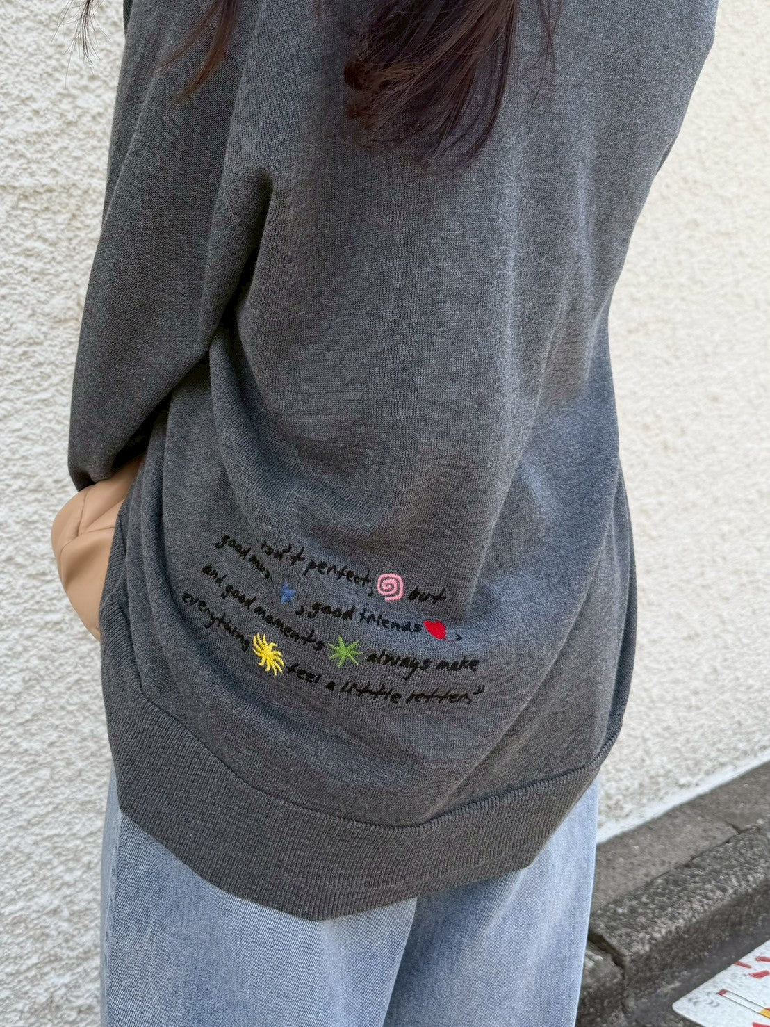 レタリング刺繍カーディガン