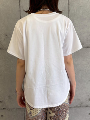 女の子柄コード刺繍Tシャツ