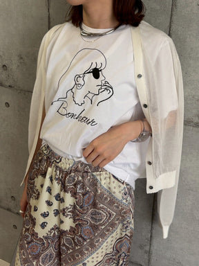 女の子柄コード刺繍Tシャツ