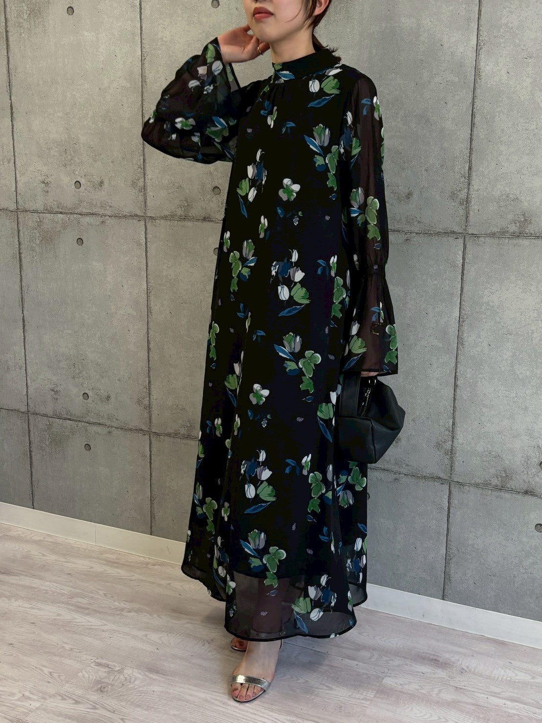 花柄大人ワンピース.