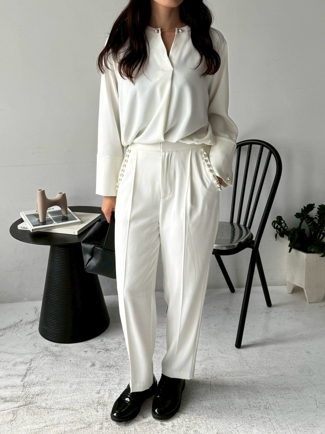 CBアシメパールブラウス