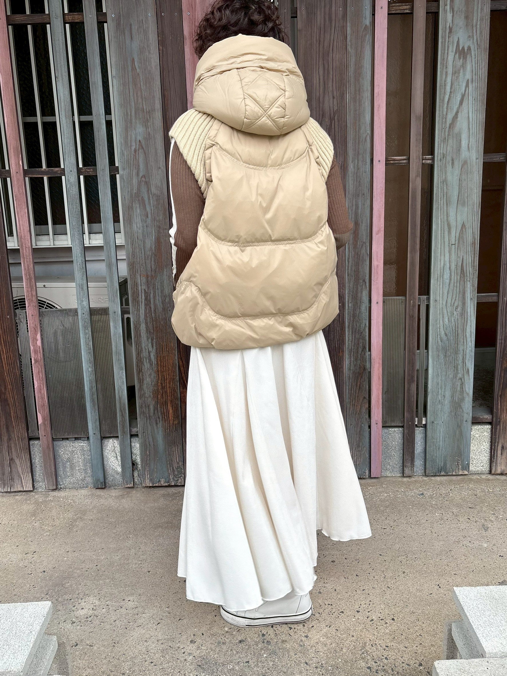 ニット×ダウンベスト