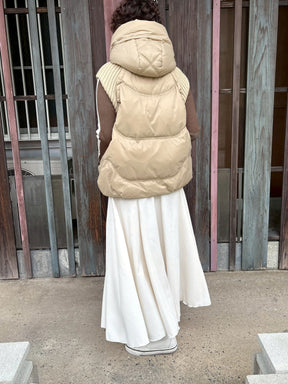 ニット×ダウンベスト