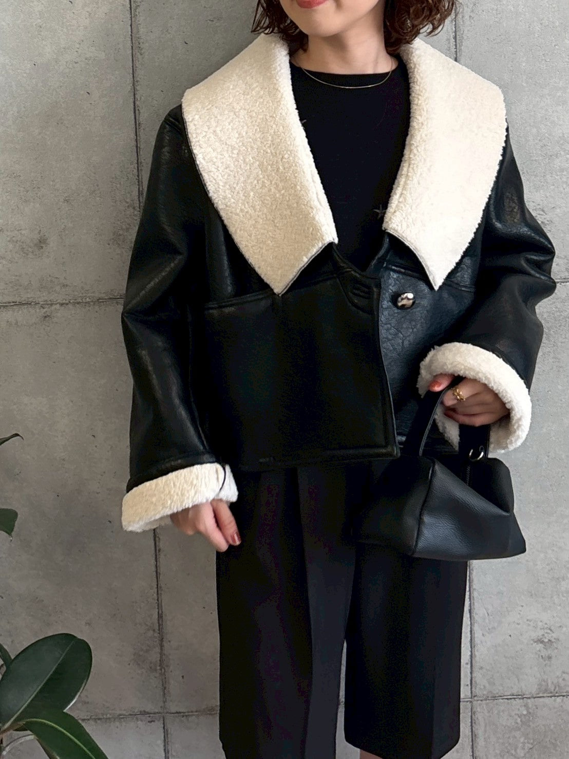 裏ボアフェイクレザージャケット