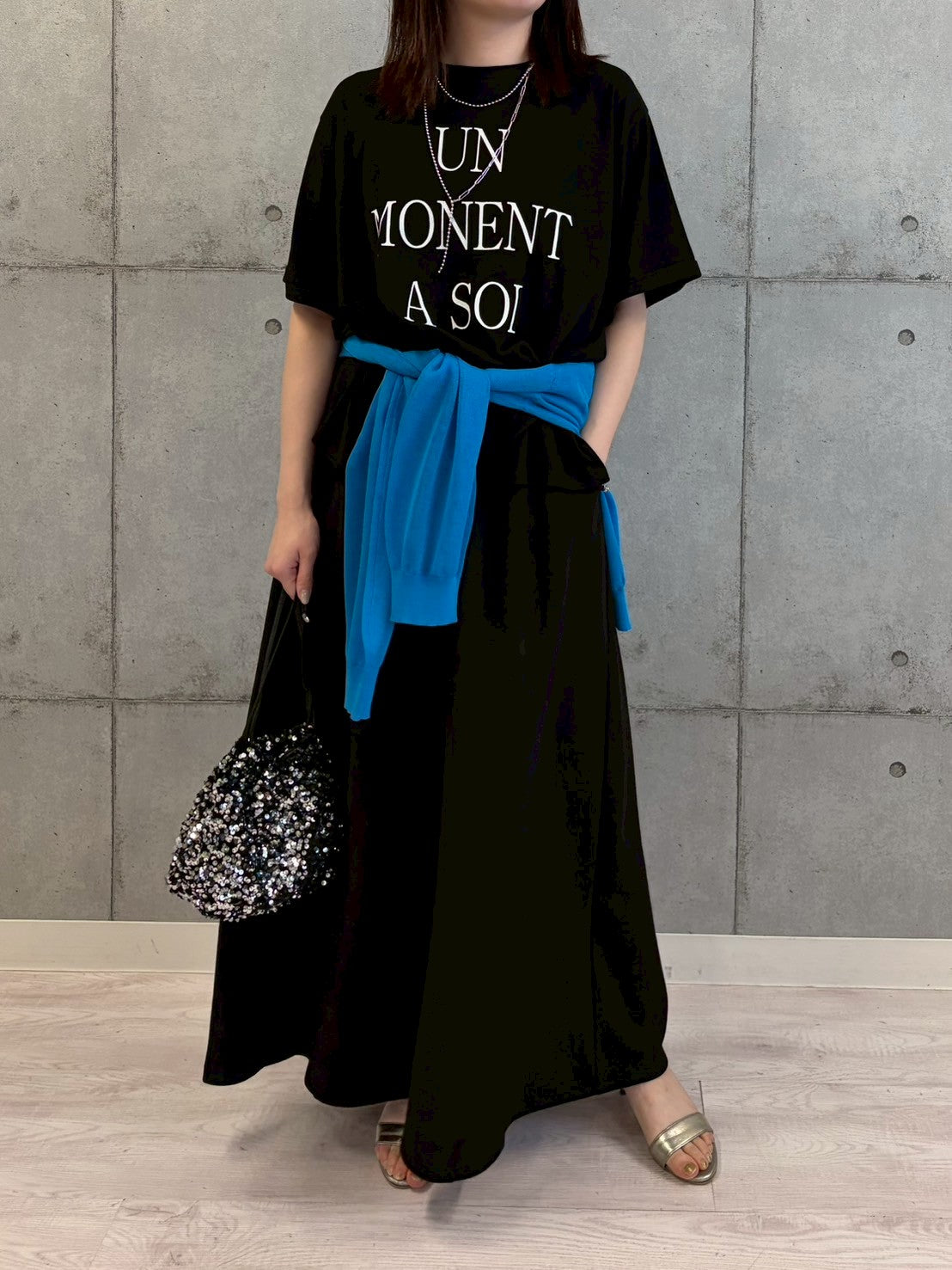 ロゴプリントTシャツ
