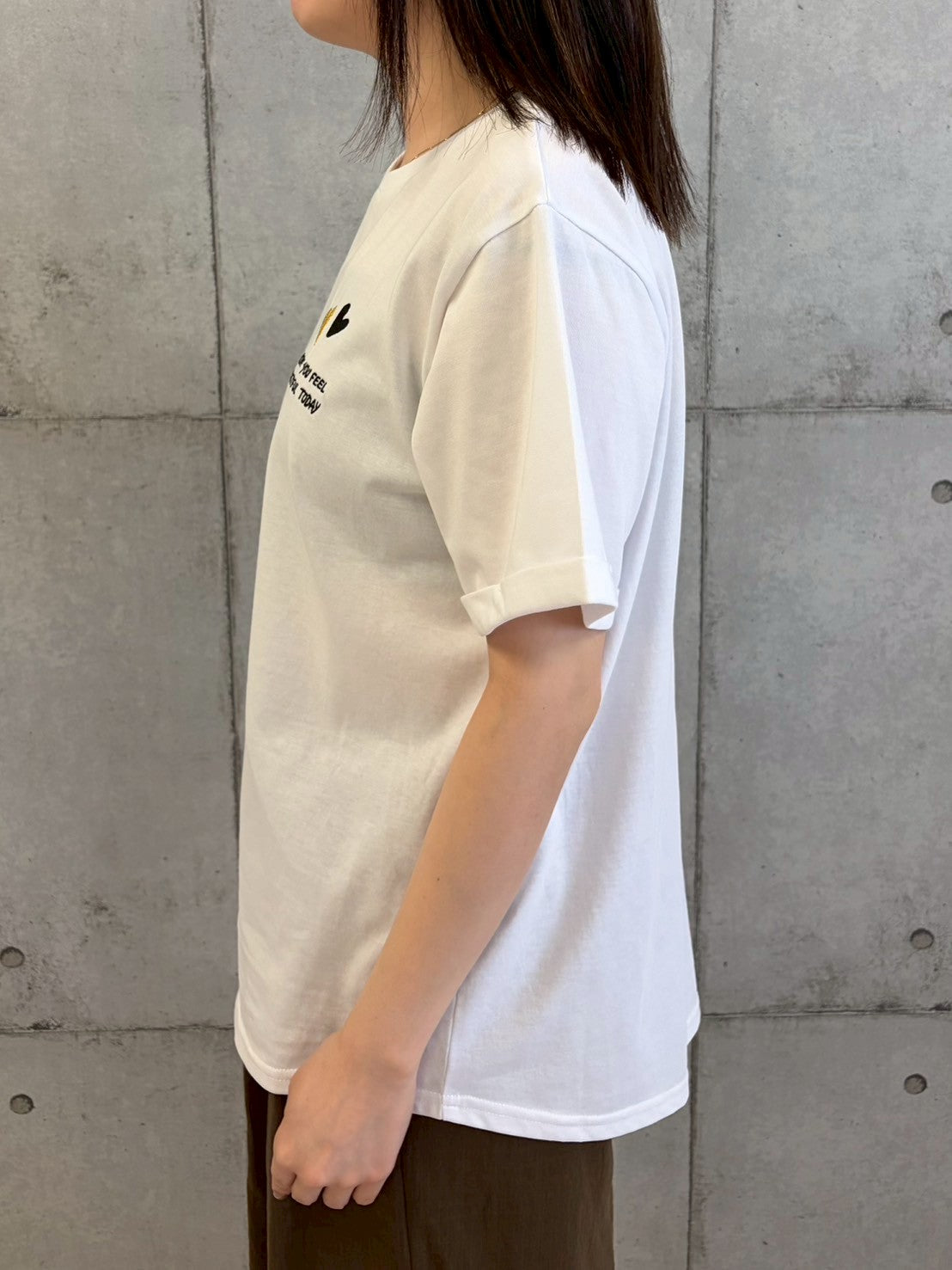 ハート×ロゴ刺繍Tシャツ