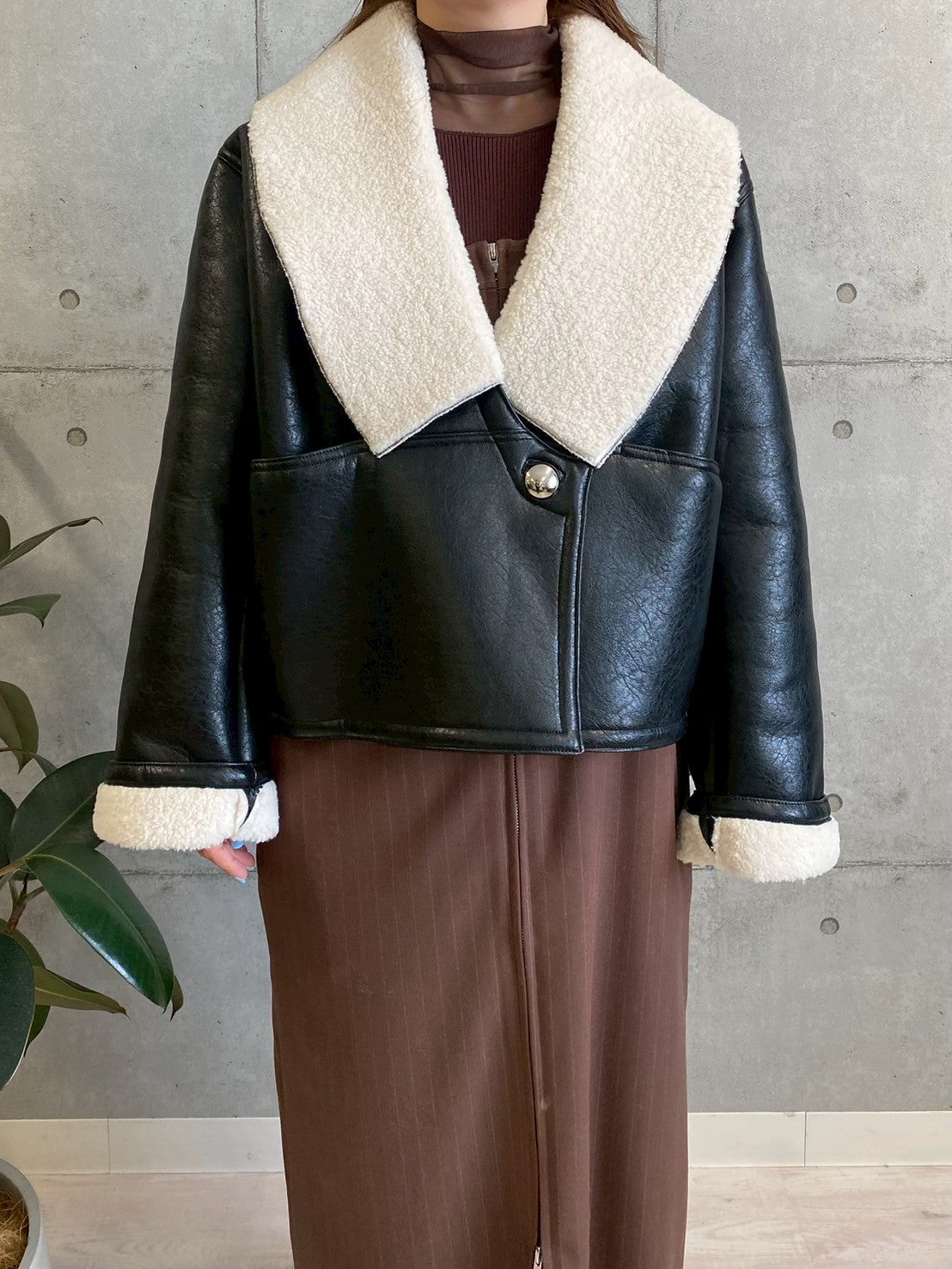 裏ボアフェイクレザージャケット