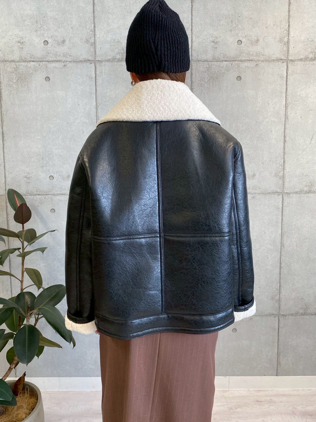 裏ボアフェイクレザージャケット