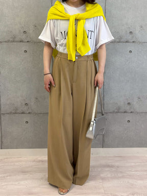 ロゴプリントTシャツ
