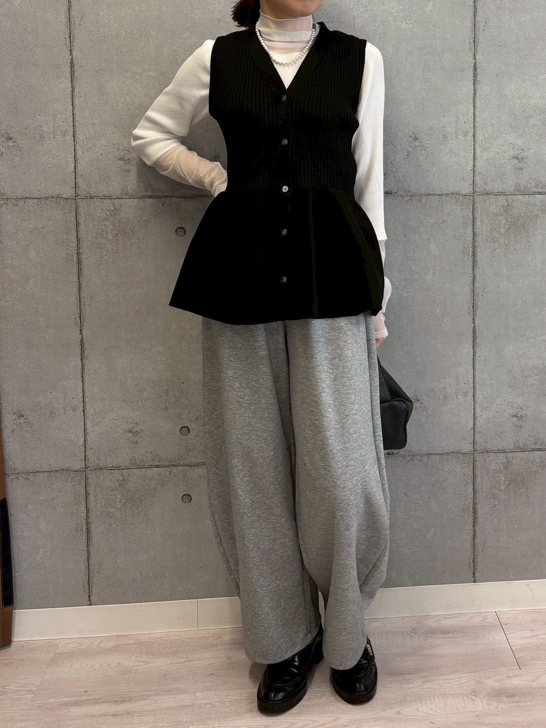 シアーチュールドッキングニット