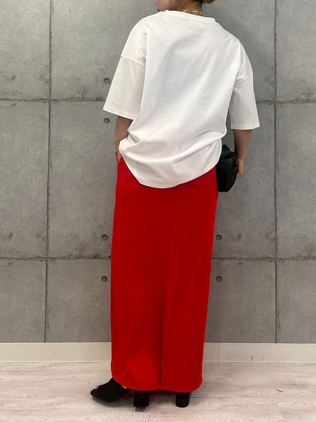 BIGシルエットロゴプリントTシャツ