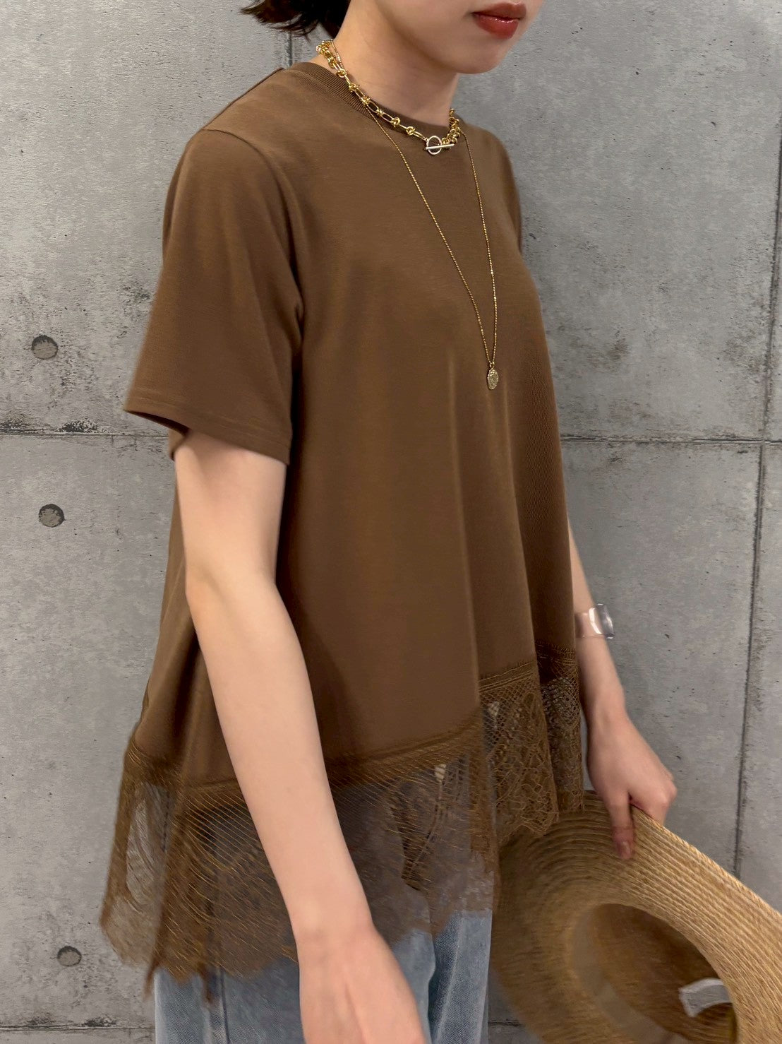 裾レース半袖TOPS