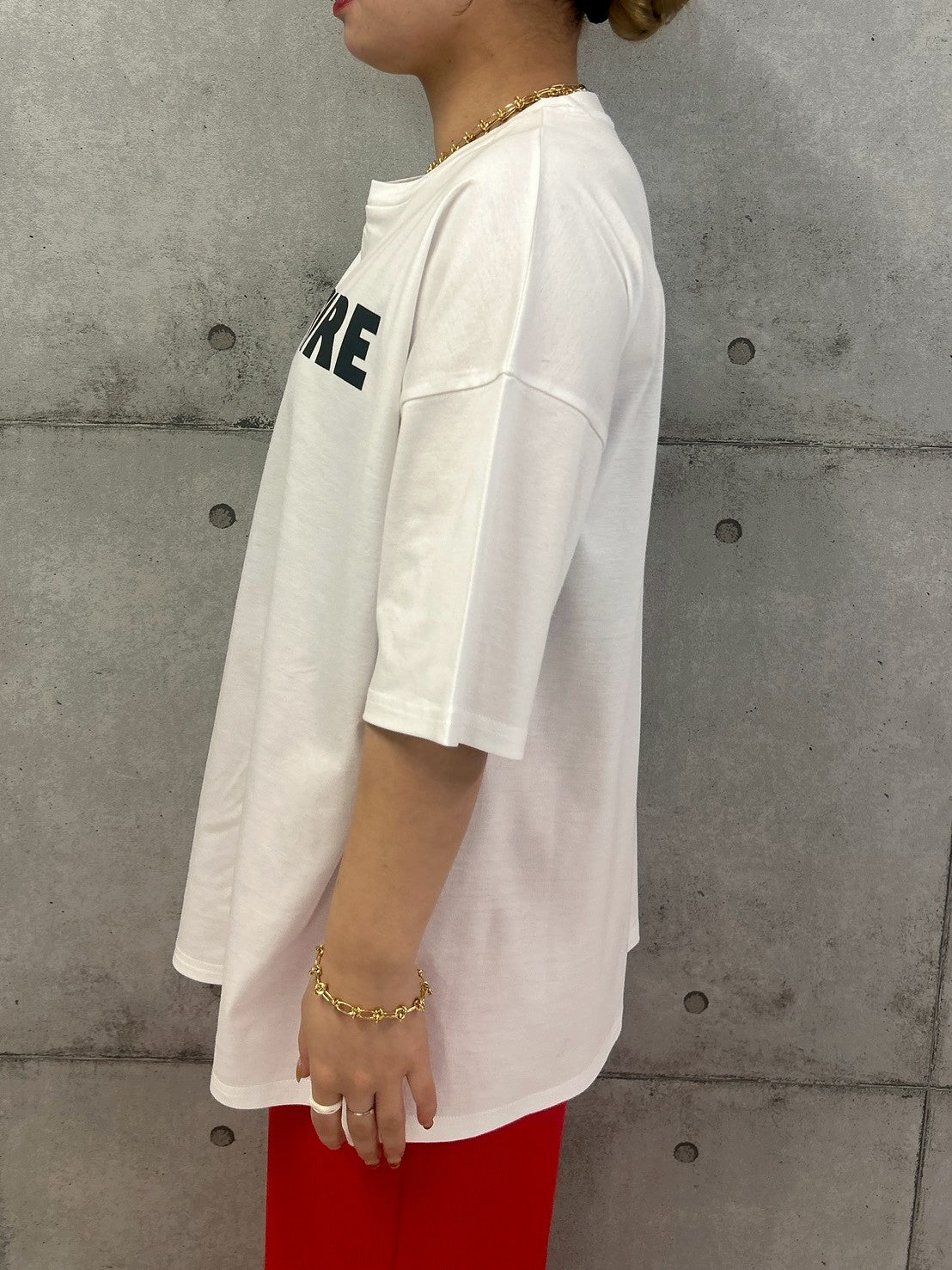 BIGシルエットロゴプリントTシャツ