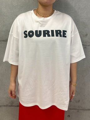 BIGシルエットロゴプリントTシャツ