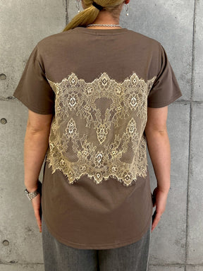 レースビスチェ風Tシャツ