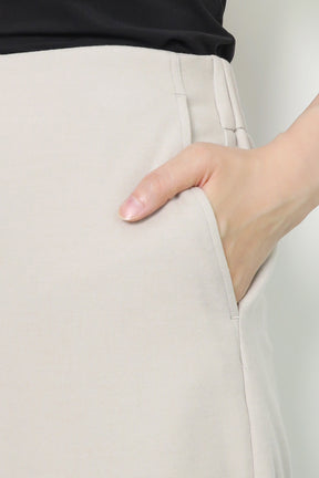 ウォームストレッチワイドパンツ