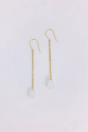 ラフレクタングルストーンロングピアス